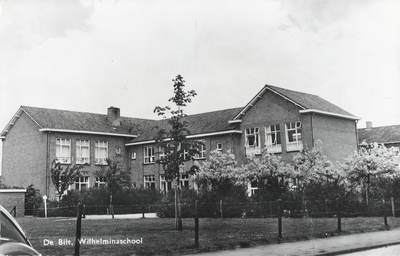 605757 Gezicht op de prinses Wilhelminaschool (Beatrixlaan) te Bilt.